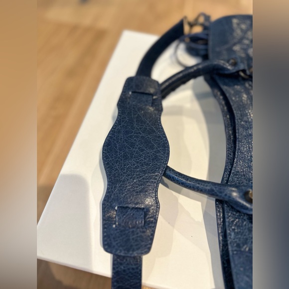 Balenciaga Classic City Bag - Picture 11 of 13